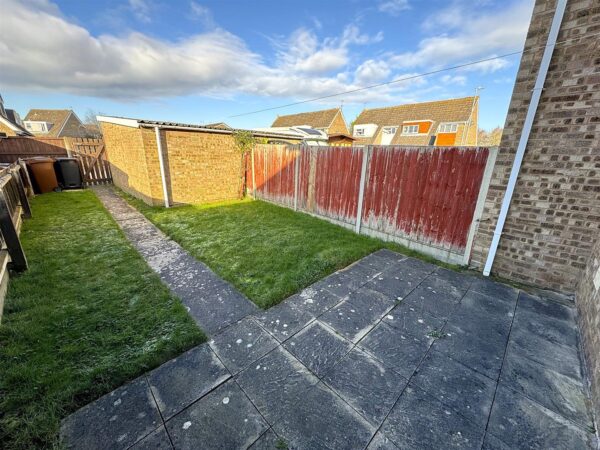 Bergen Walk, Corby