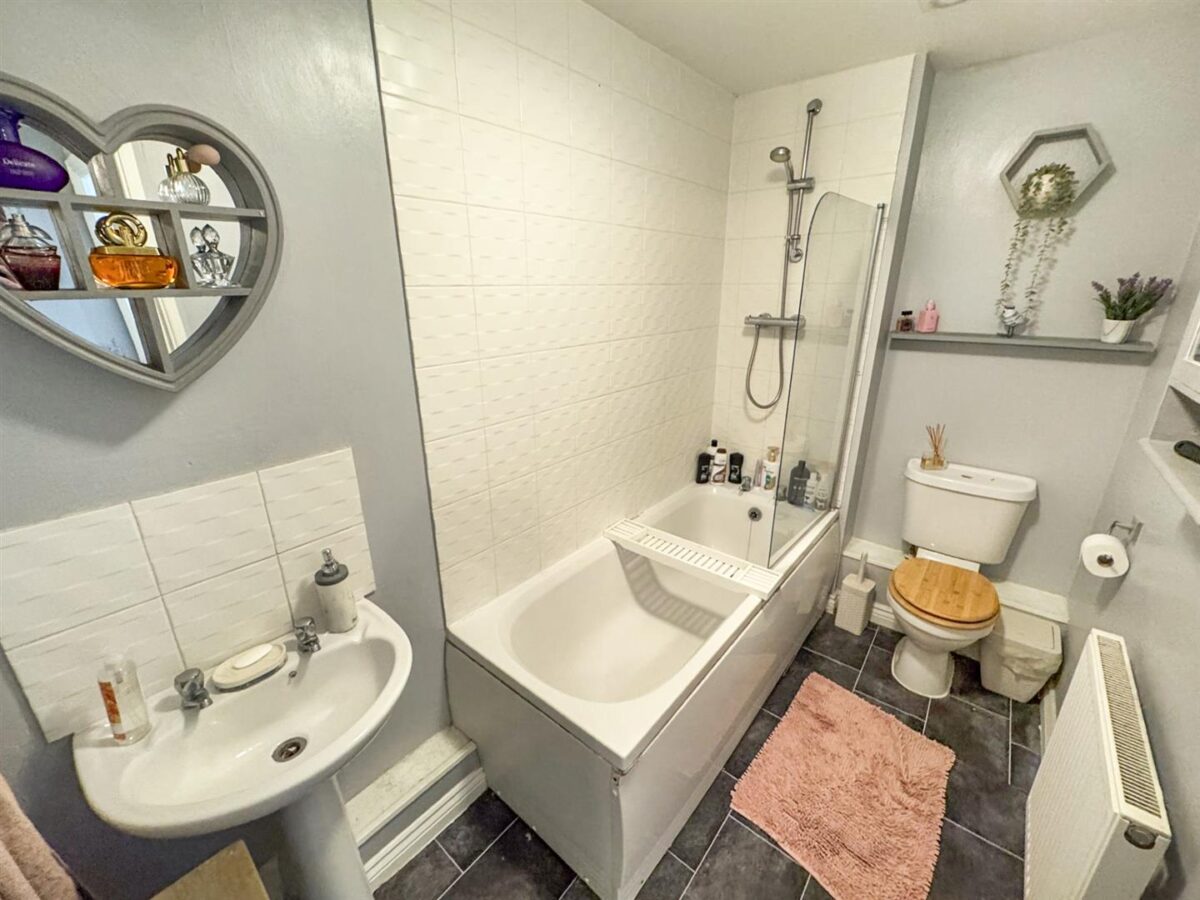 Conyger Close, Great Oakley, Corby