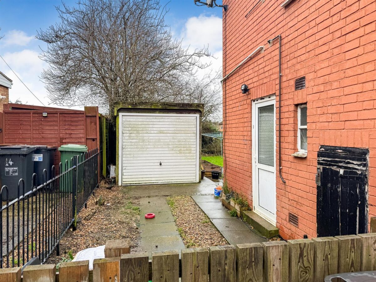 Sarrington Road, Corby