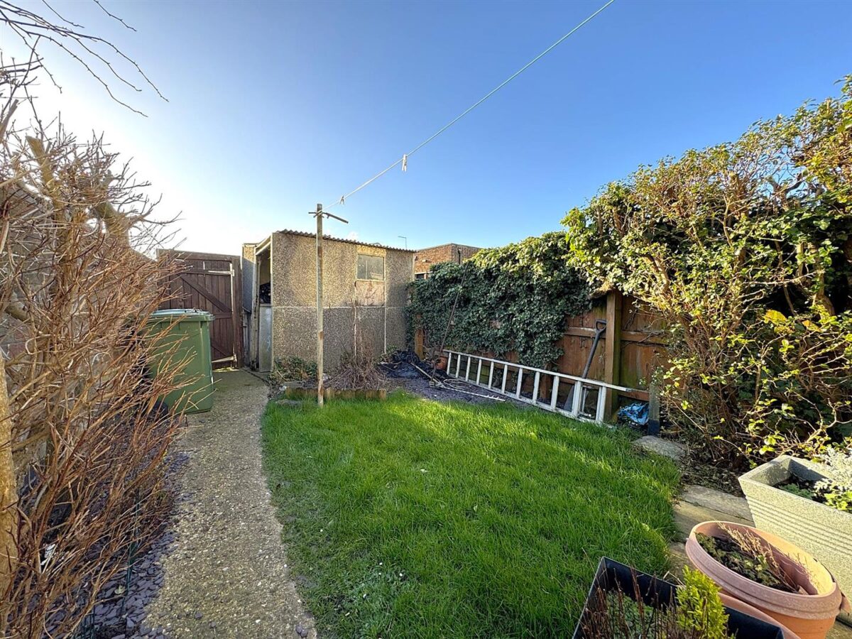 Easton Walk, Corby