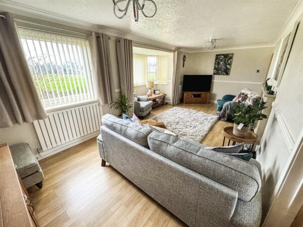 Pevensey Walk, Corby