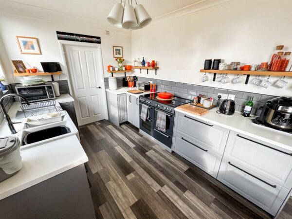 Oakley Road, Corby