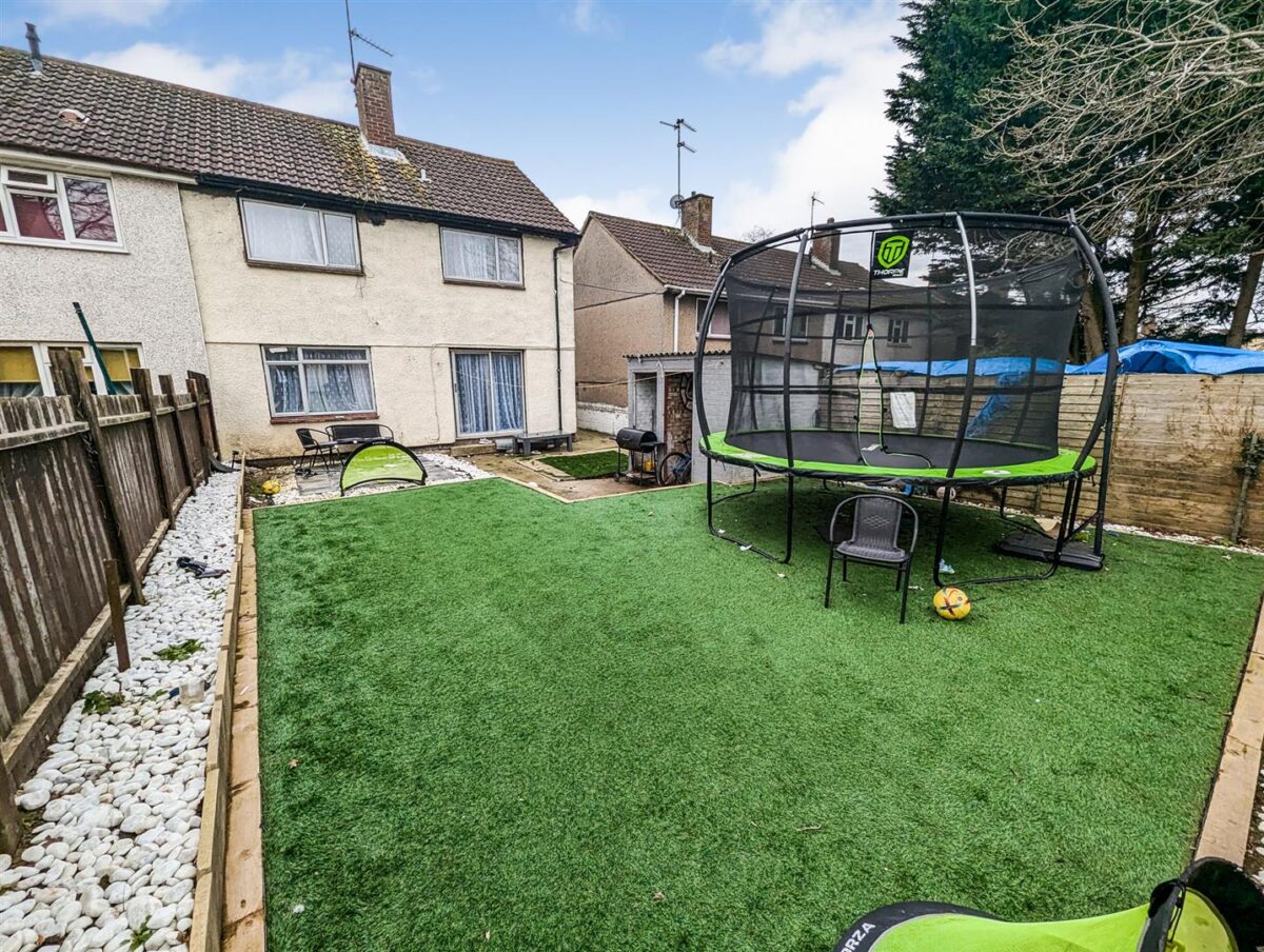Sedbergh Road, Corby