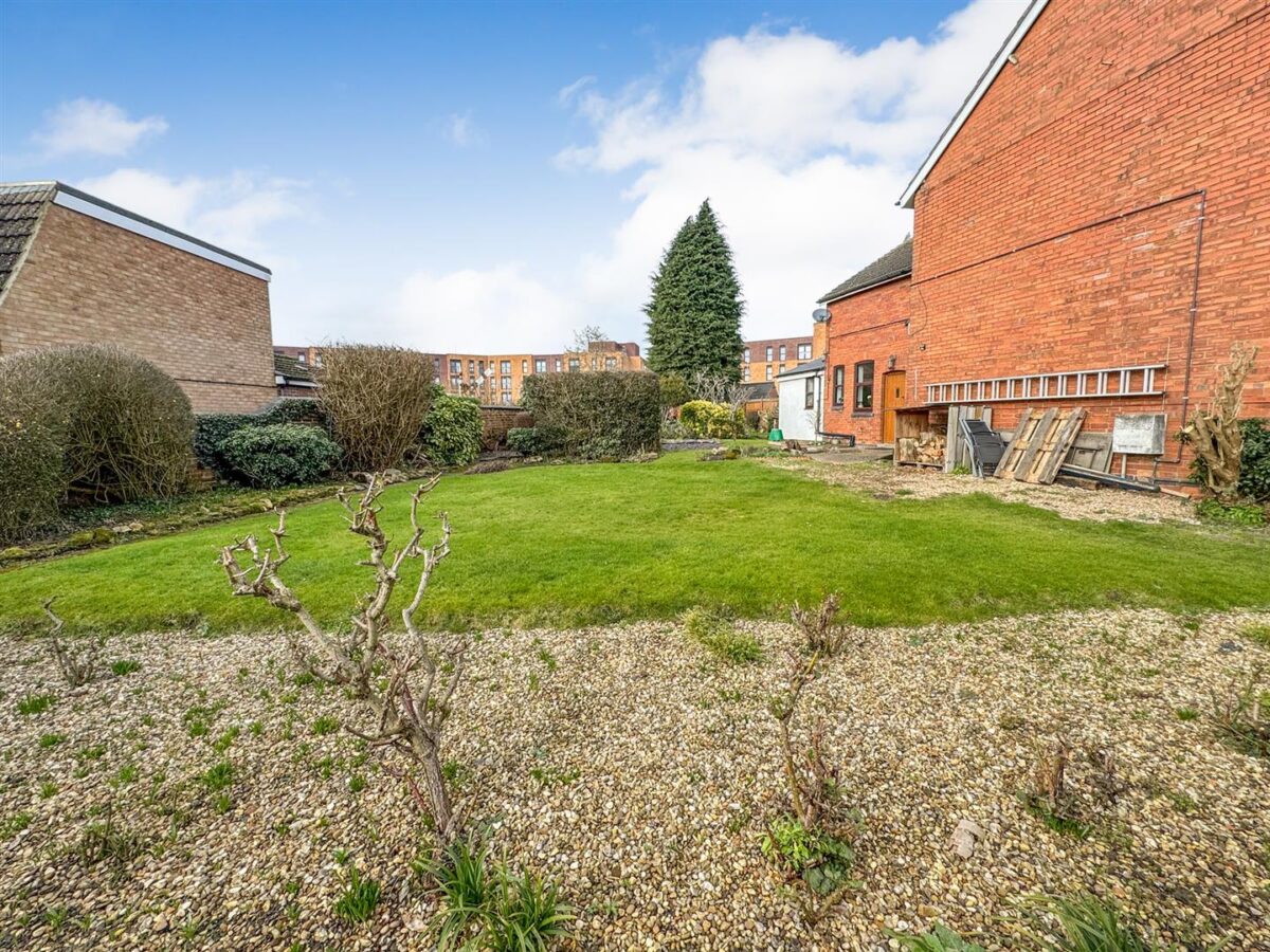 Oakley Road, Corby