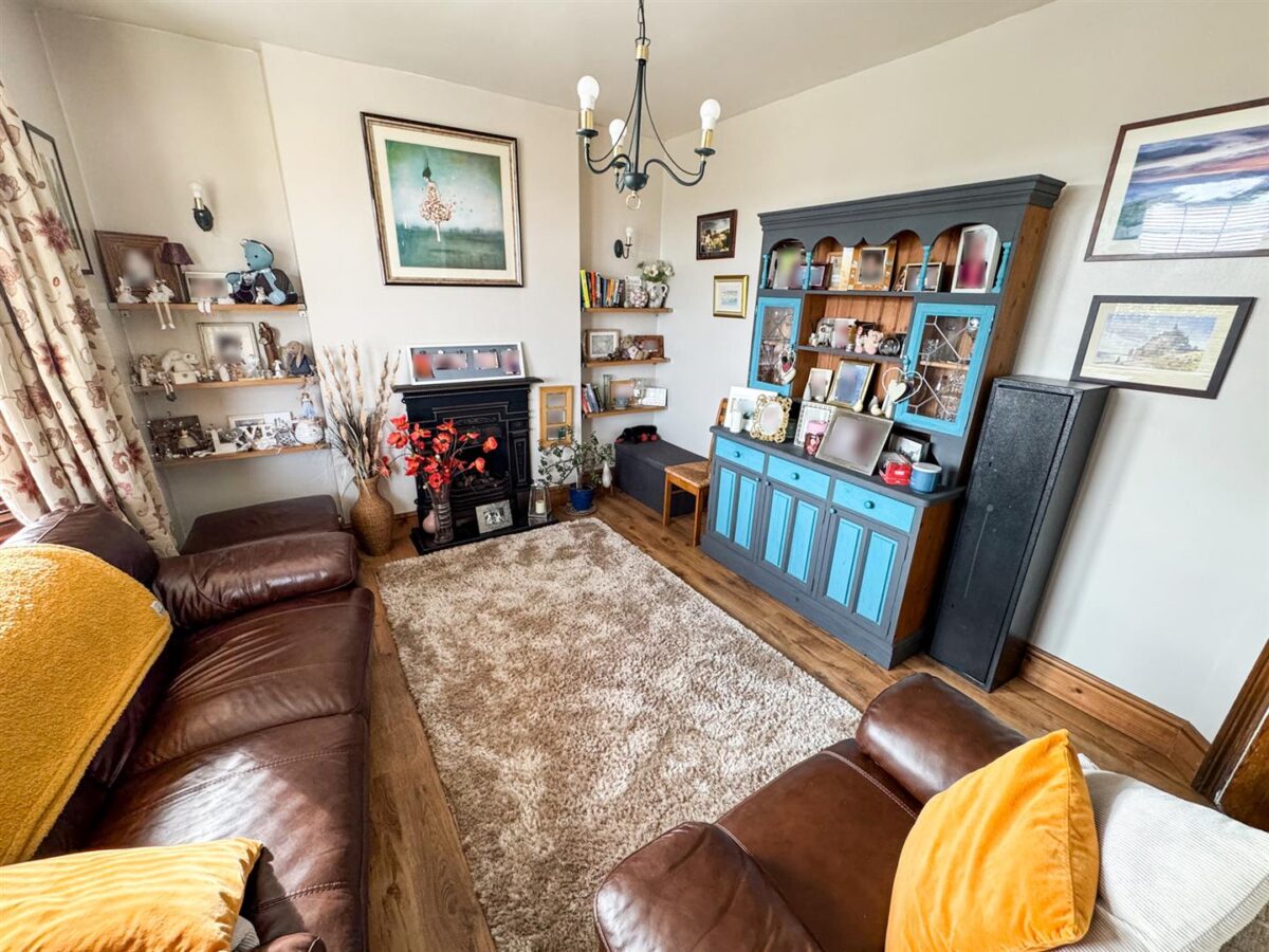 Oakley Road, Corby