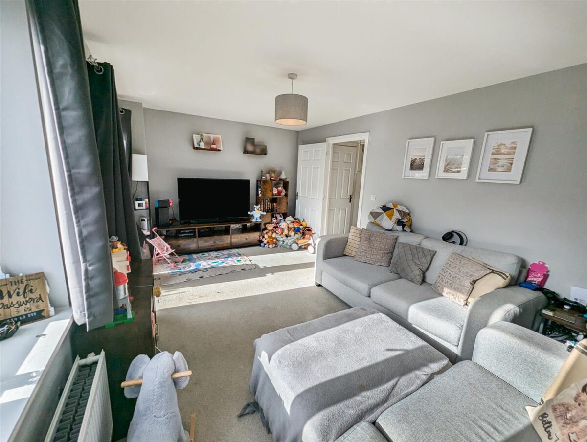 Airfield Way, Weldon, Corby
