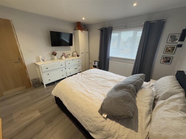 Malton Walk, Corby