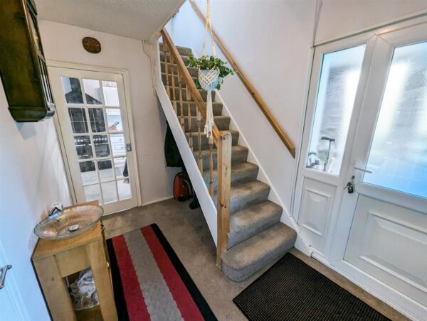 Woodnewton Way, Corby