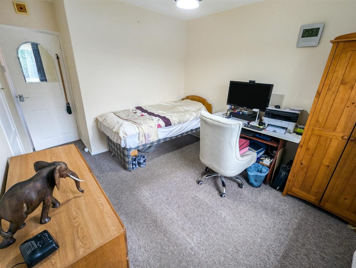 Woodnewton Way, Corby