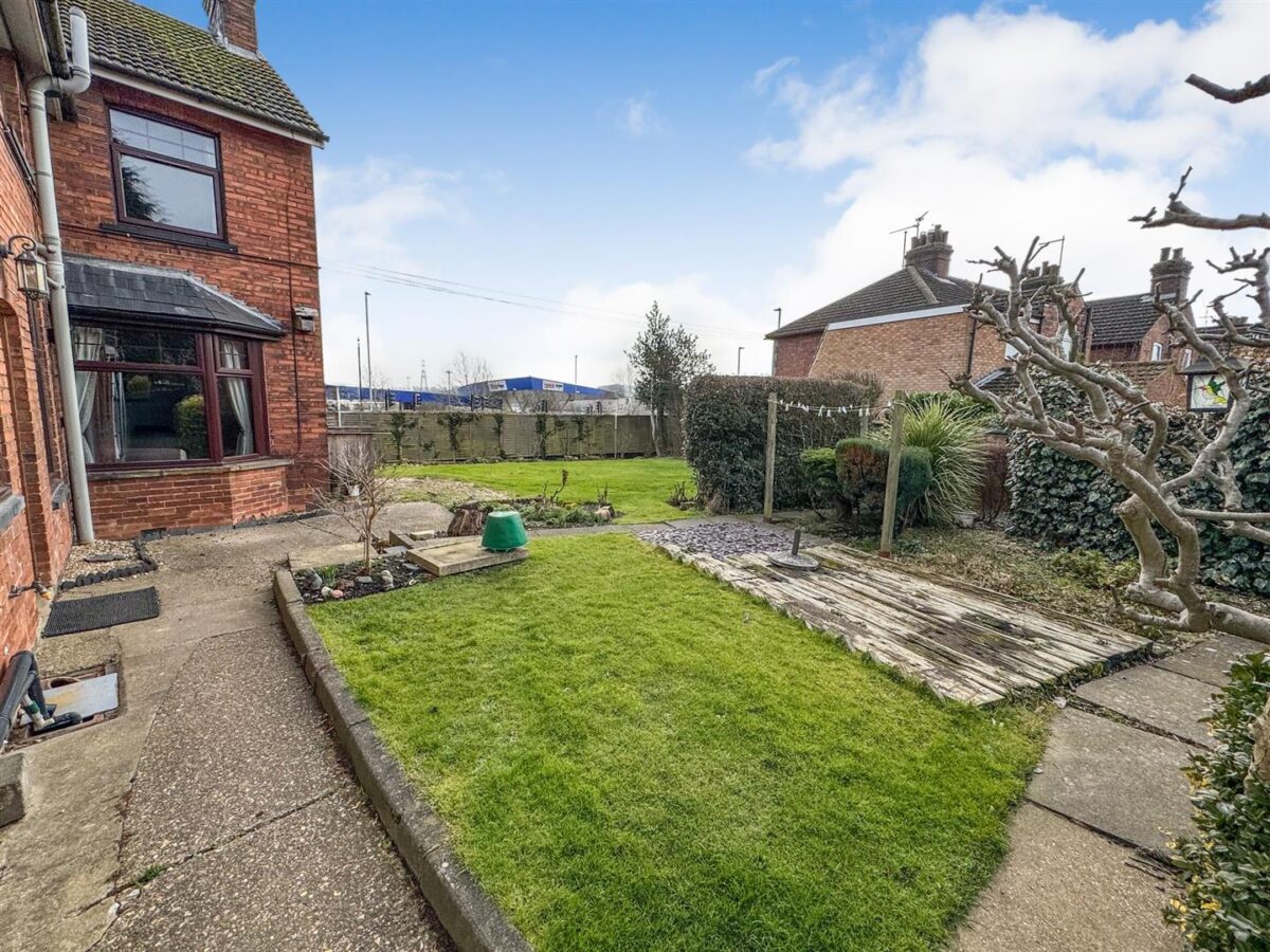 Oakley Road, Corby
