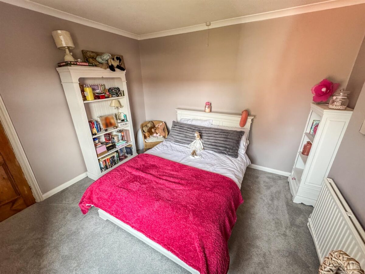 Oakley Road, Corby