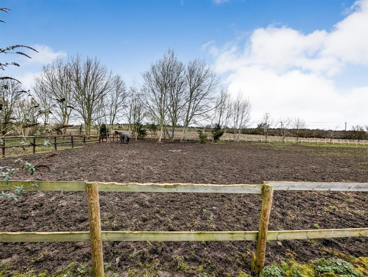 Brookside, Southwick, Peterborough