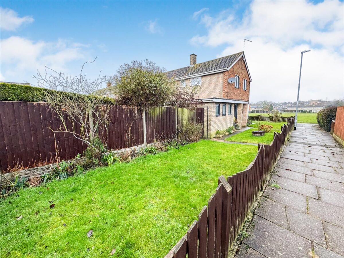 Pevensey Walk, Corby