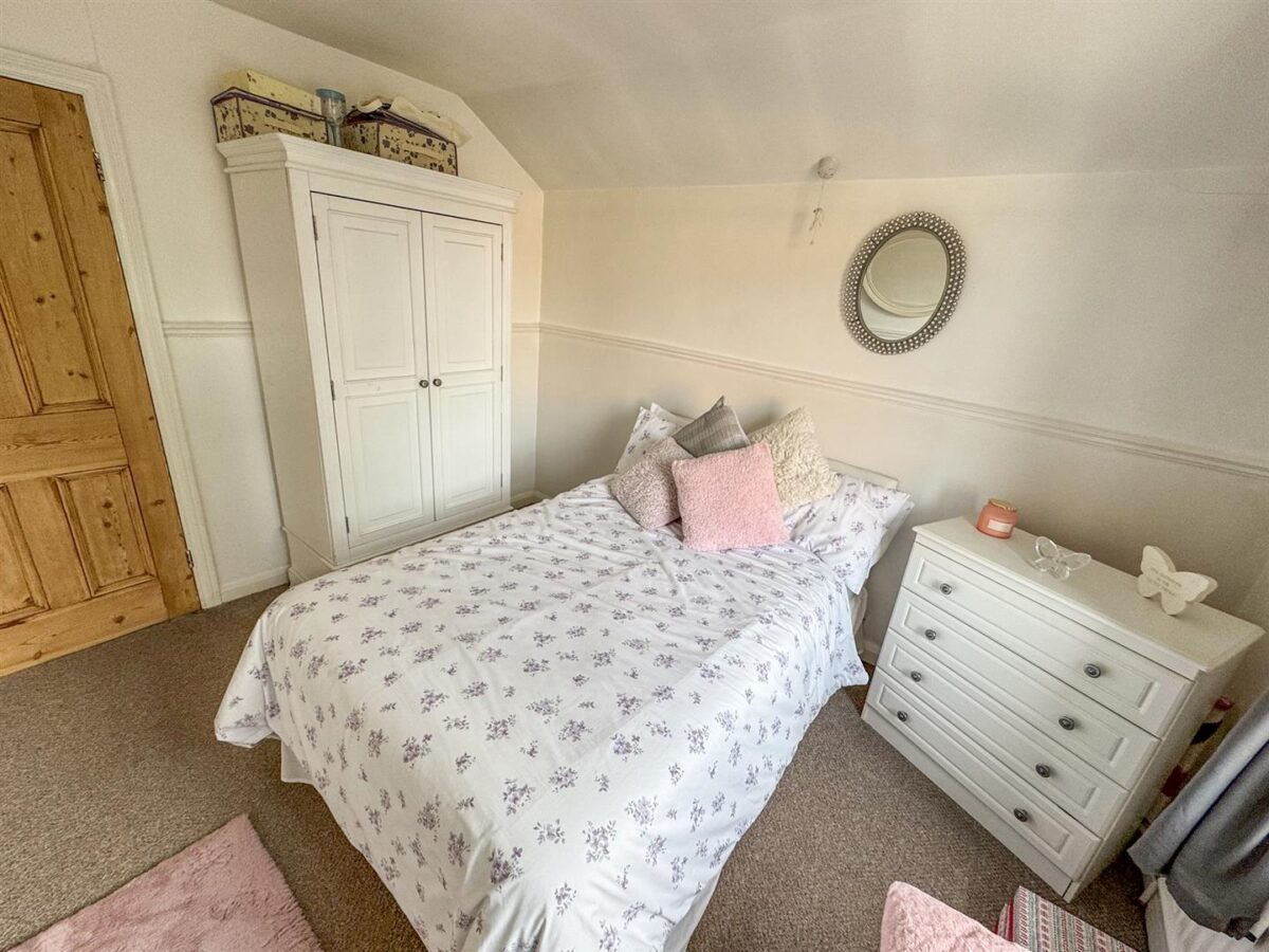 Oakley Road, Corby