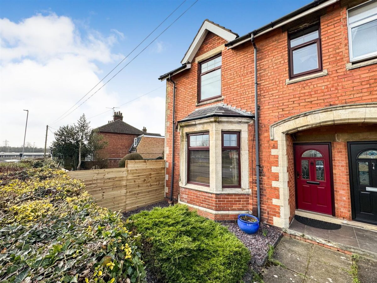 Oakley Road, Corby