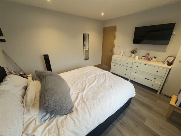 Malton Walk, Corby