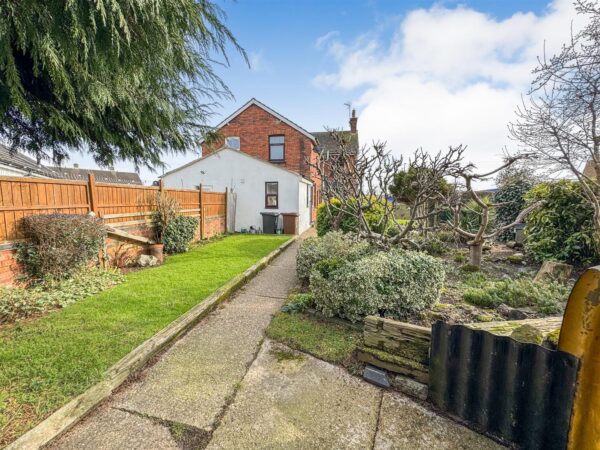 Oakley Road, Corby