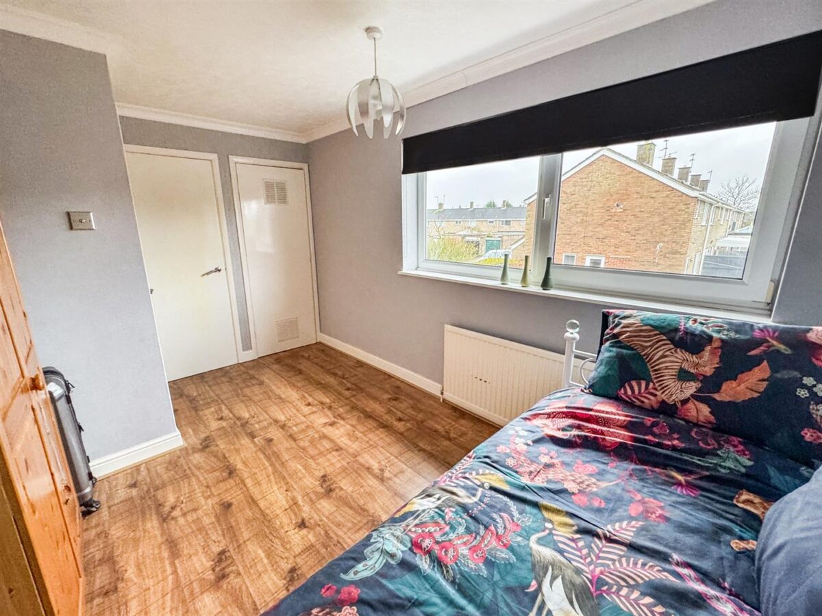 Pevensey Walk, Corby