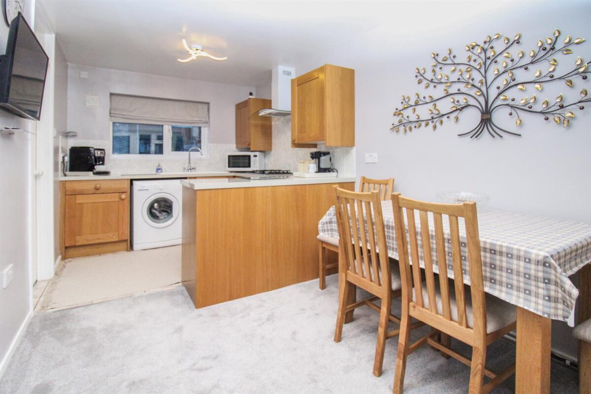 Kensington Walk, Corby