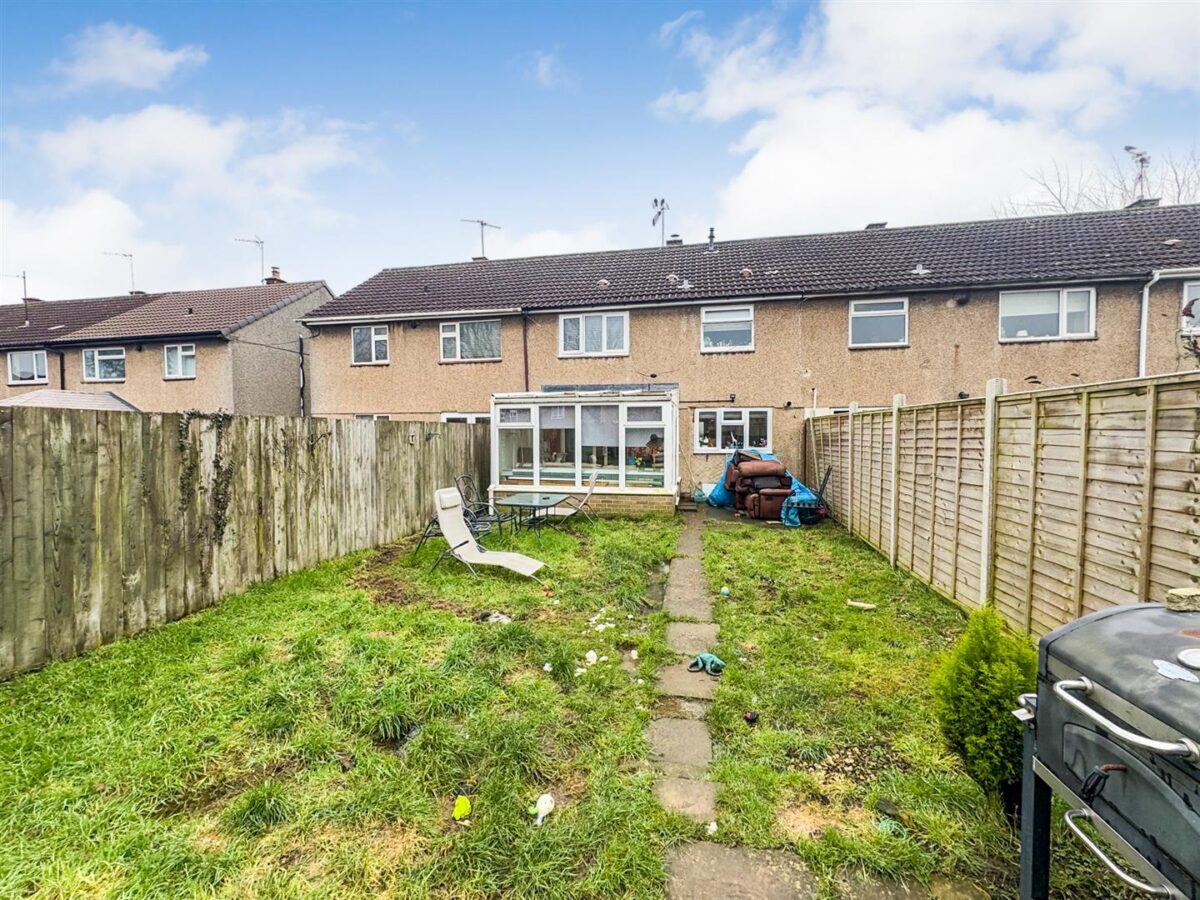 Malton Walk, Corby