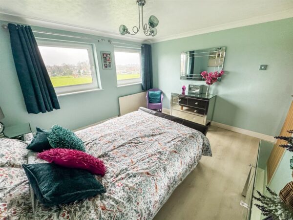 Pevensey Walk, Corby