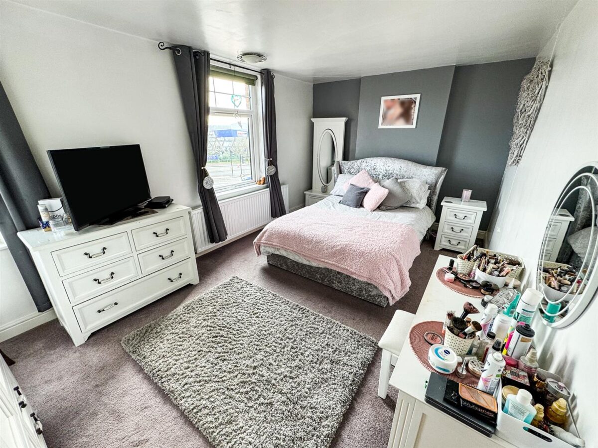 Oakley Road, Corby