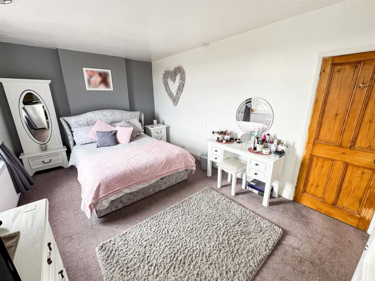 Oakley Road, Corby