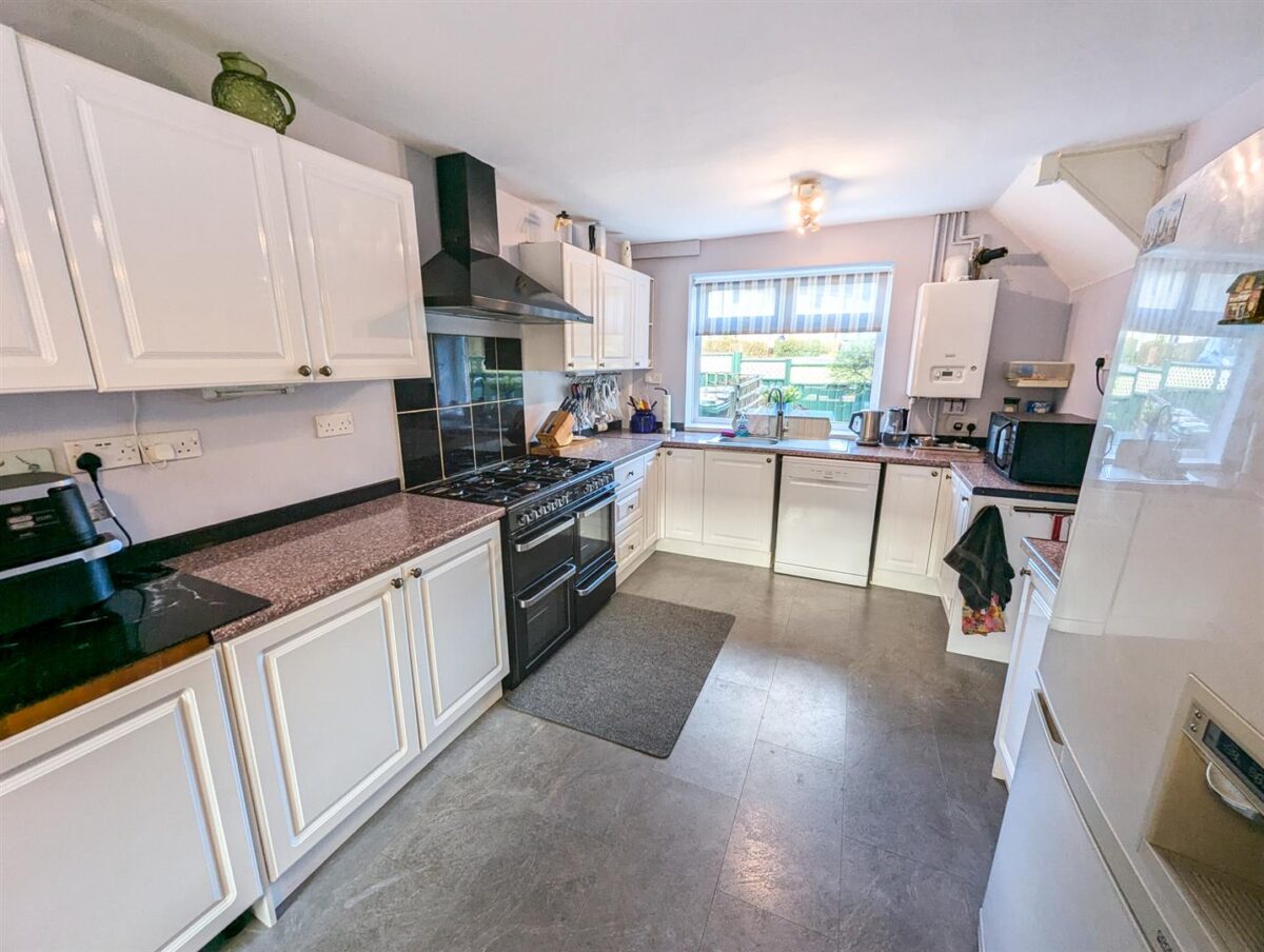 Woodnewton Way, Corby
