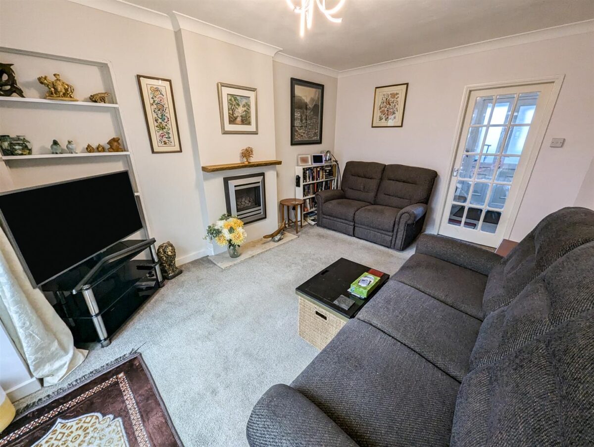 Woodnewton Way, Corby