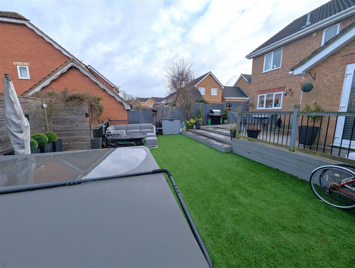 Hempland Close, Great Oakley, Corby