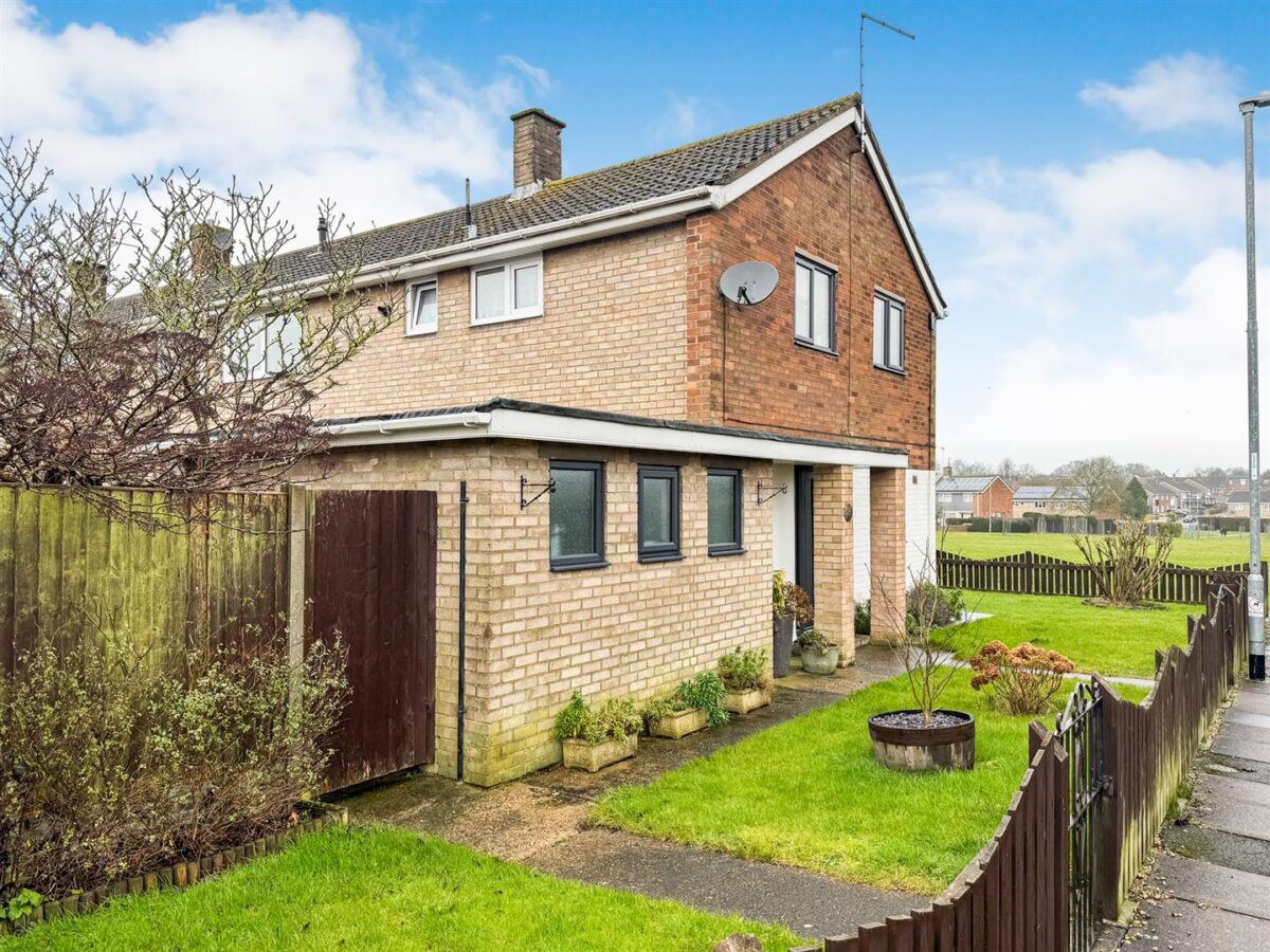 Pevensey Walk, Corby