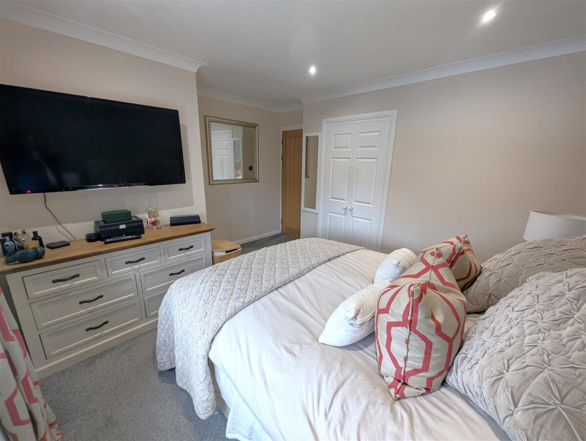 Hempland Close, Great Oakley, Corby
