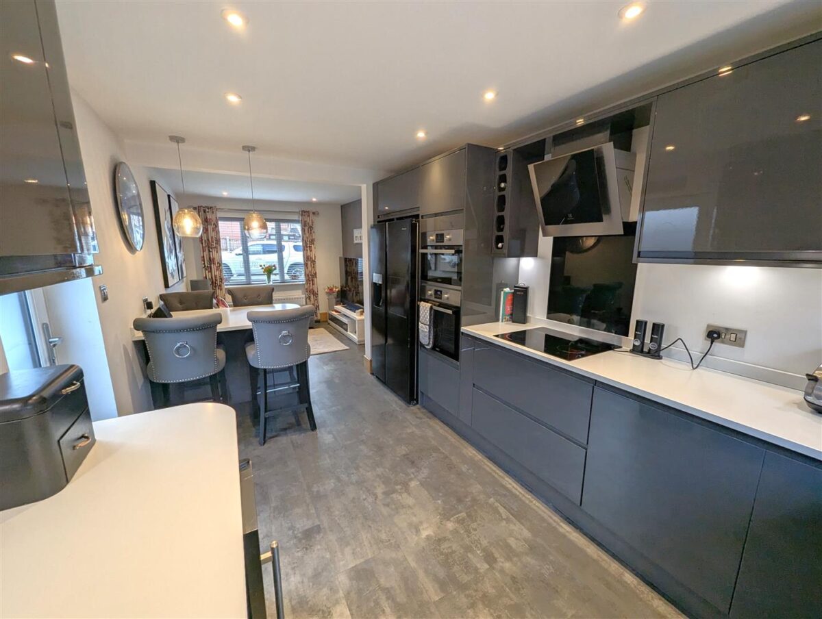 Hempland Close, Great Oakley, Corby