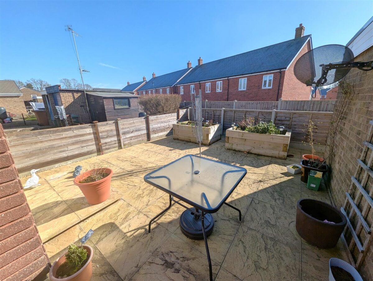 Manor Drive, Corby