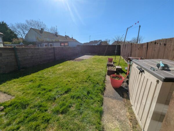 Buckfast Square, Corby