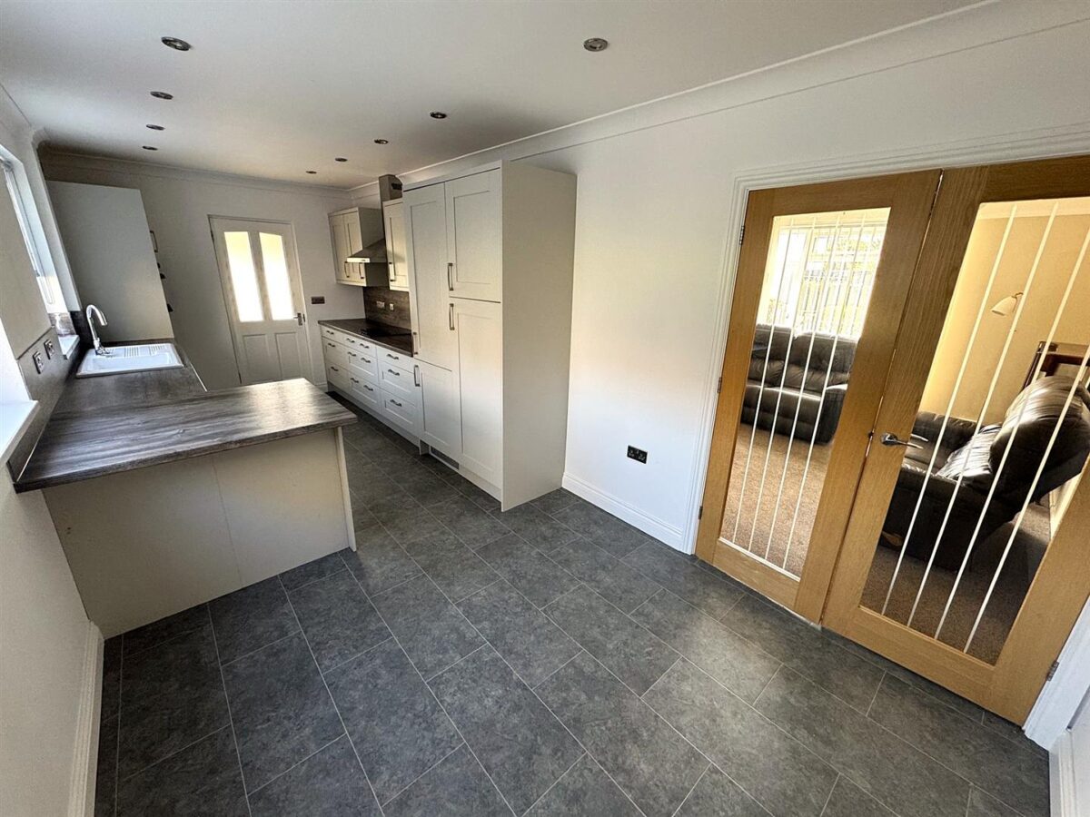 Dovedale Road, Corby