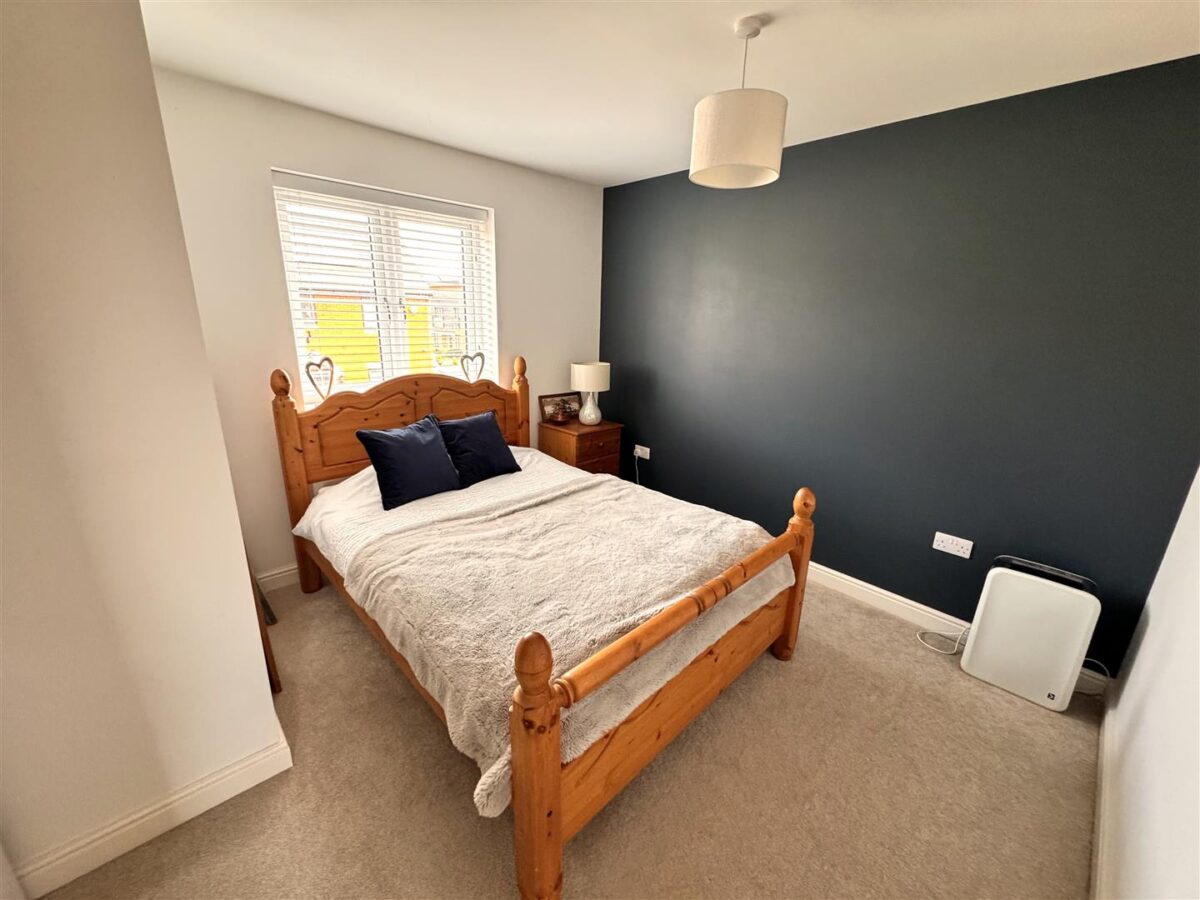 Merlin Road, Corby