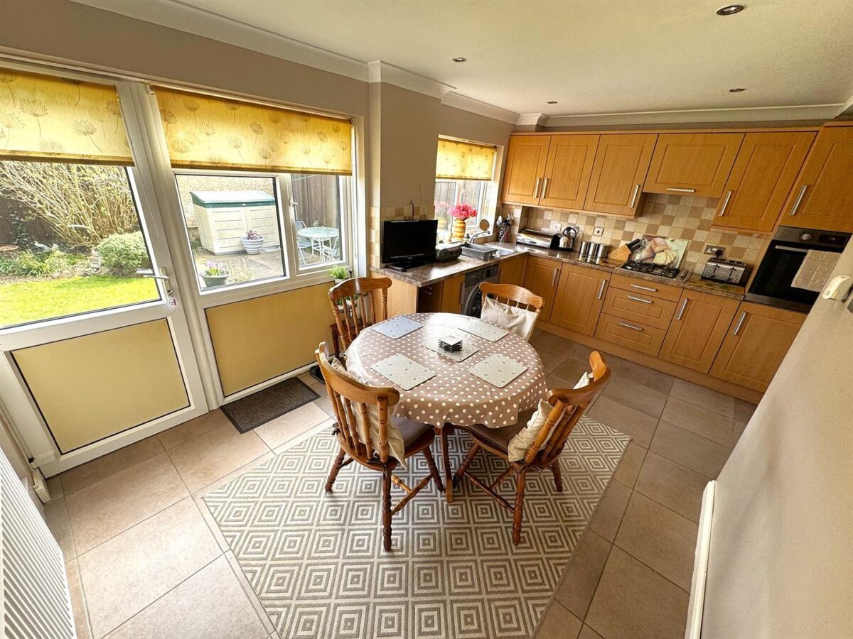 Saxilby Close, Corby