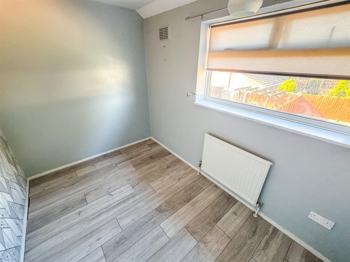 Rodney Drive, Corby