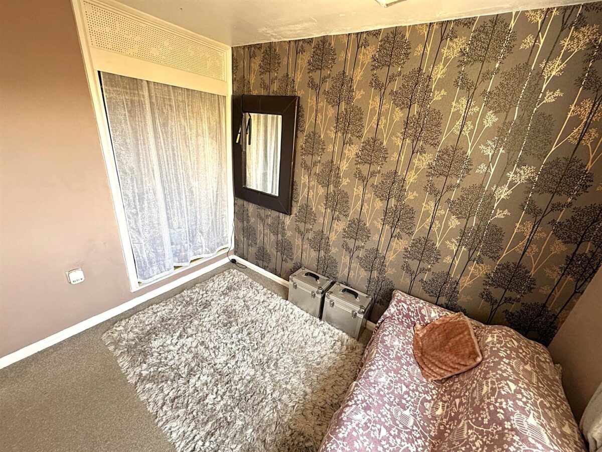 Moriston Close, Corby