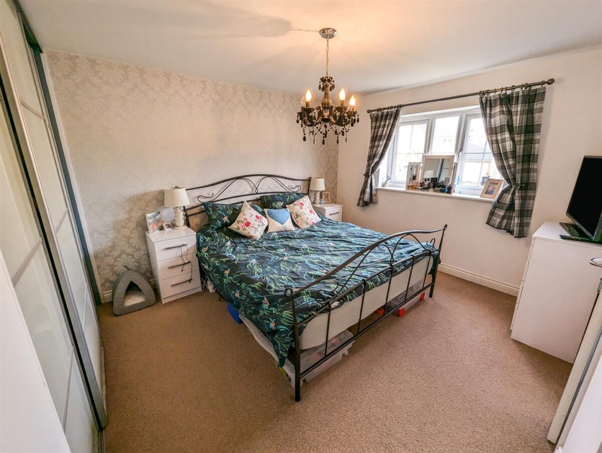 Grant Drive, Corby