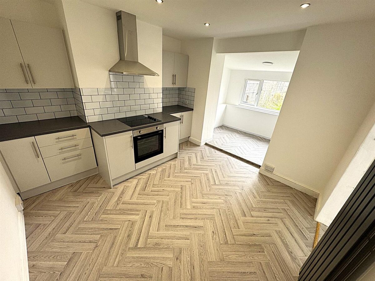 Willow Road, Kettering