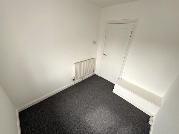 Willow Road, Kettering