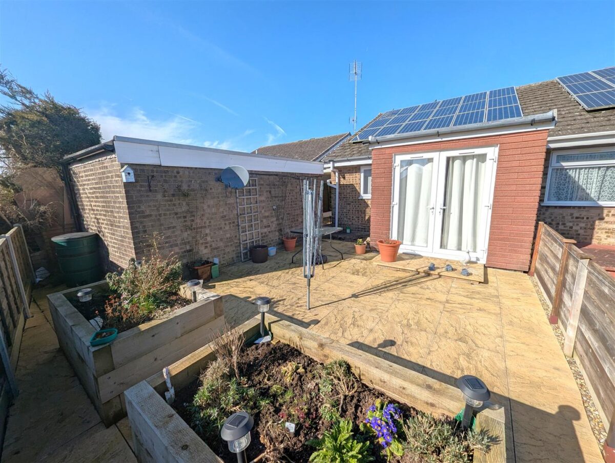 Manor Drive, Corby
