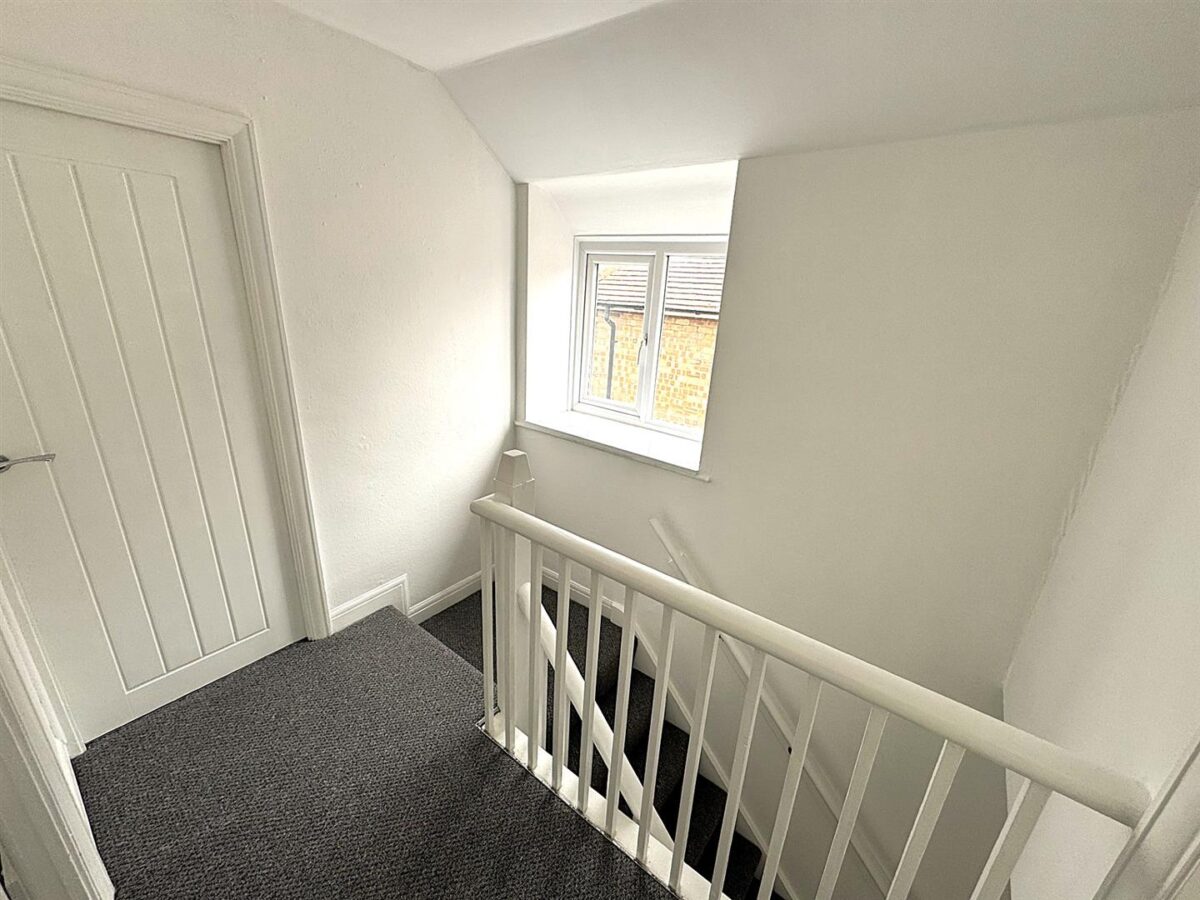Willow Road, Kettering