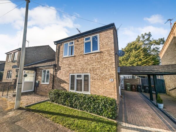Larch Road, Corby