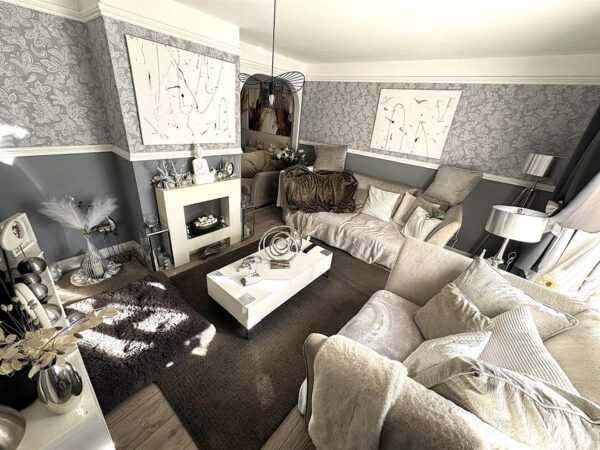 Southall Road, Corby