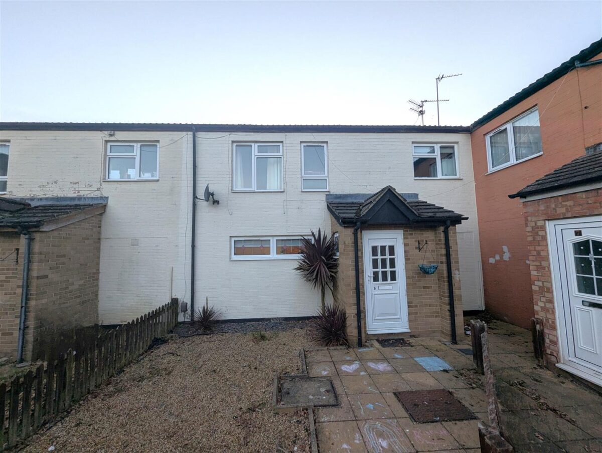 Eastbrook, Corby