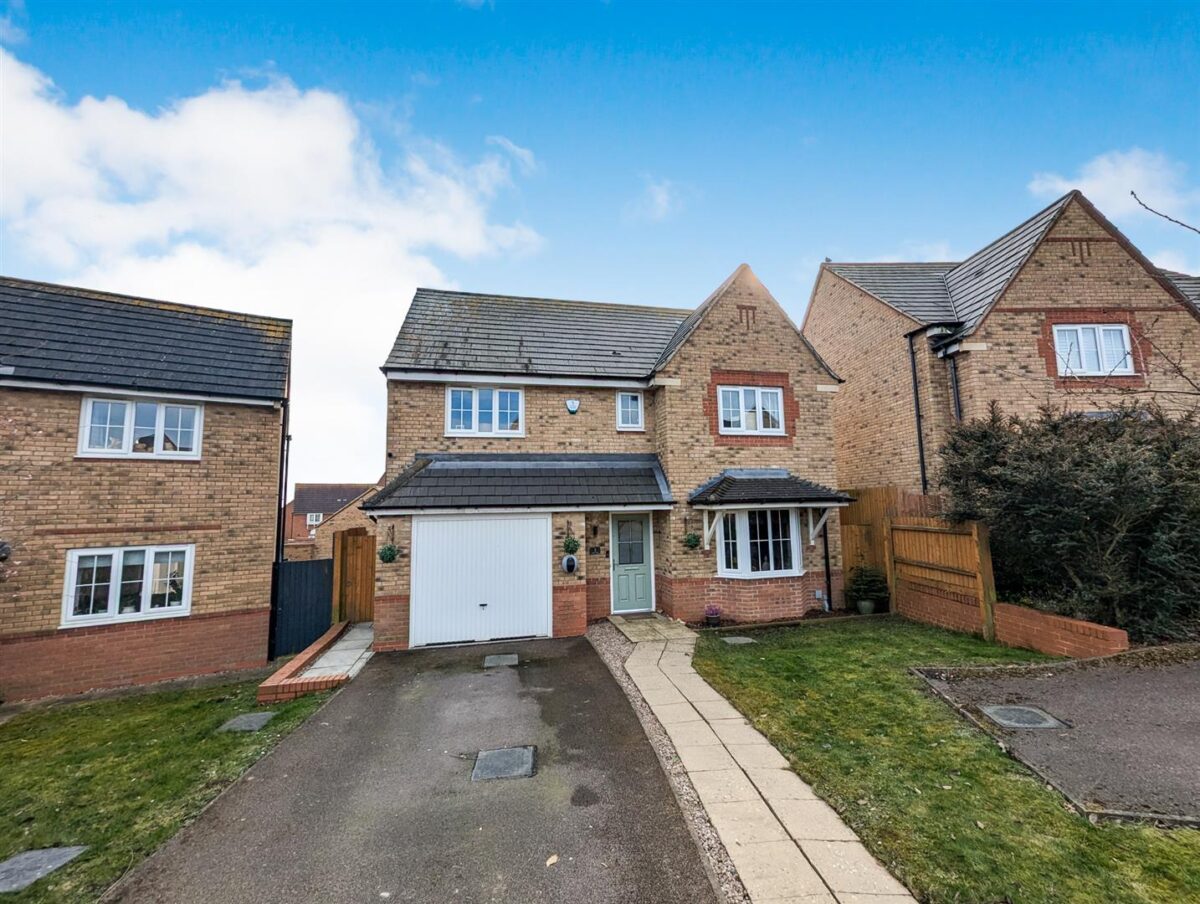 Grant Drive, Corby