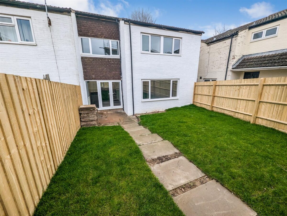 Eastbrook, Corby